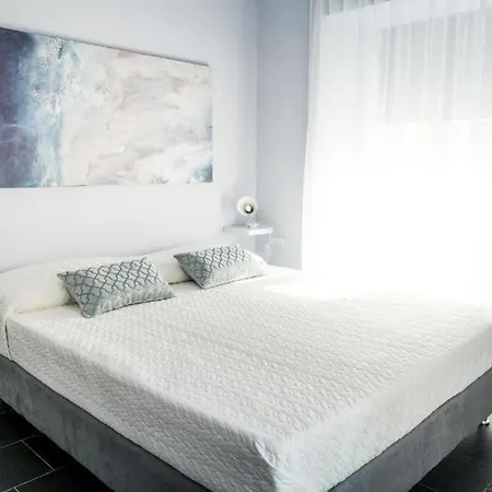 Center Corso Cavour Affittacamere 3*