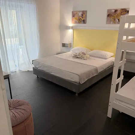 Center Corso Cavour Affittacamere